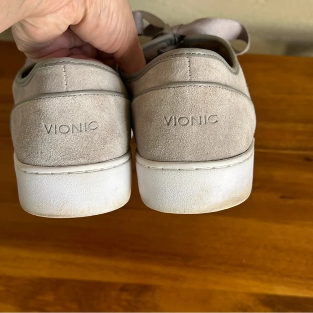 Women's Gray‎ Vionic Suede Casual Sneakers Ribbon laces size 9.5 - Picture 4 of 6